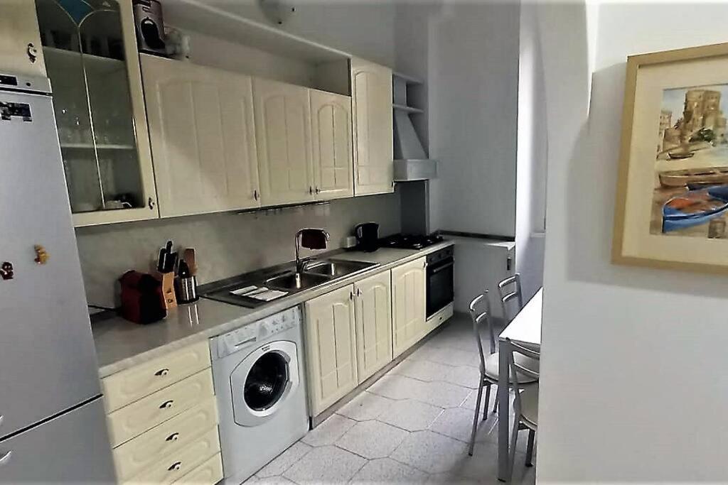 Cozy Flat In Testaccio Rom Eksteriør billede